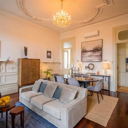 Paraiso Garden Suite--- Spacious & Downtown Appartement